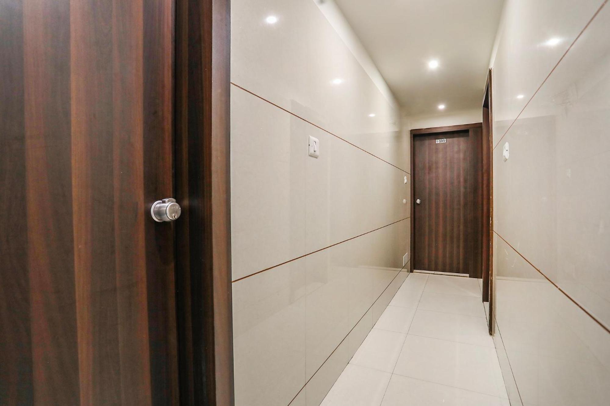 Fabhotel Sk ラージコート エクステリア 写真