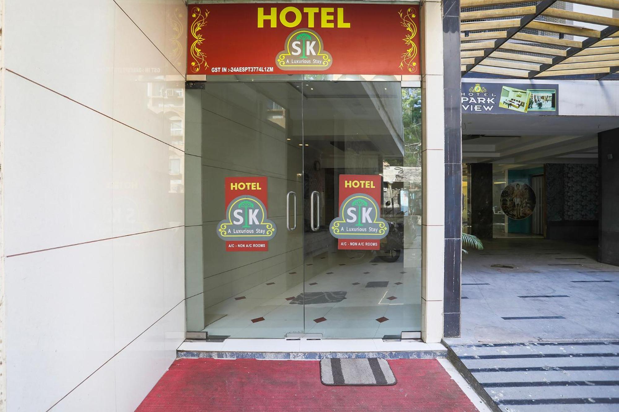 Fabhotel Sk ラージコート エクステリア 写真